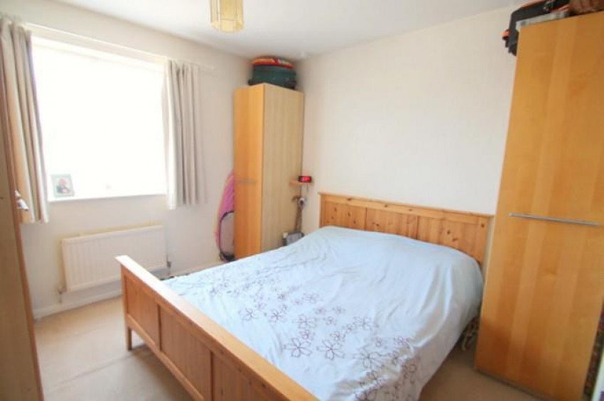 Images for Octavia Way, Staines-Upon-Thames, Middlesex EAID:2640919782 BID:STA