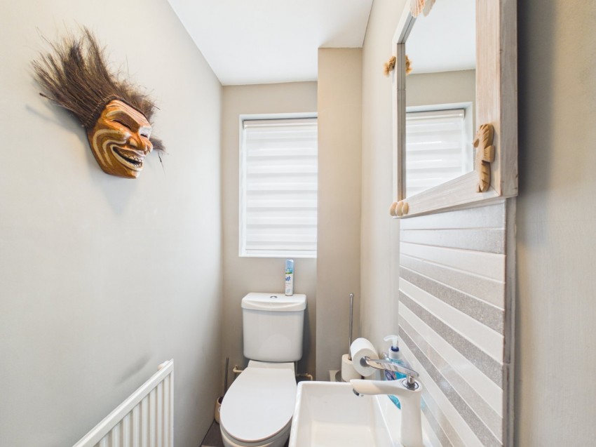 Images for Staines-upon-Thames, Surrey EAID:2640919782 BID:STA