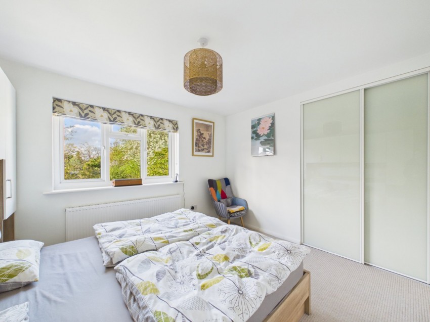 Images for Staines-upon-Thames, Surrey EAID:2640919782 BID:STA