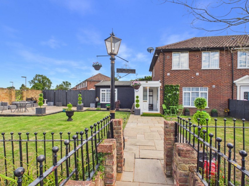 Images for Stanwell Moor, Surrey EAID:2640919782 BID:STA