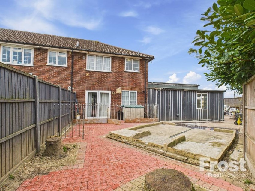 Images for Stanwell Moor, Surrey EAID:2640919782 BID:STA