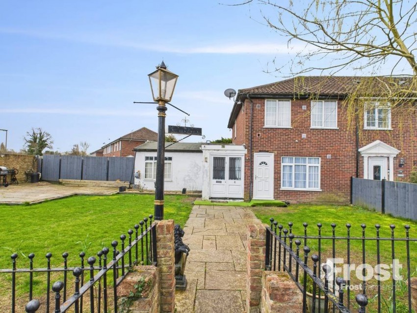 Images for Stanwell Moor, Surrey EAID:2640919782 BID:STA