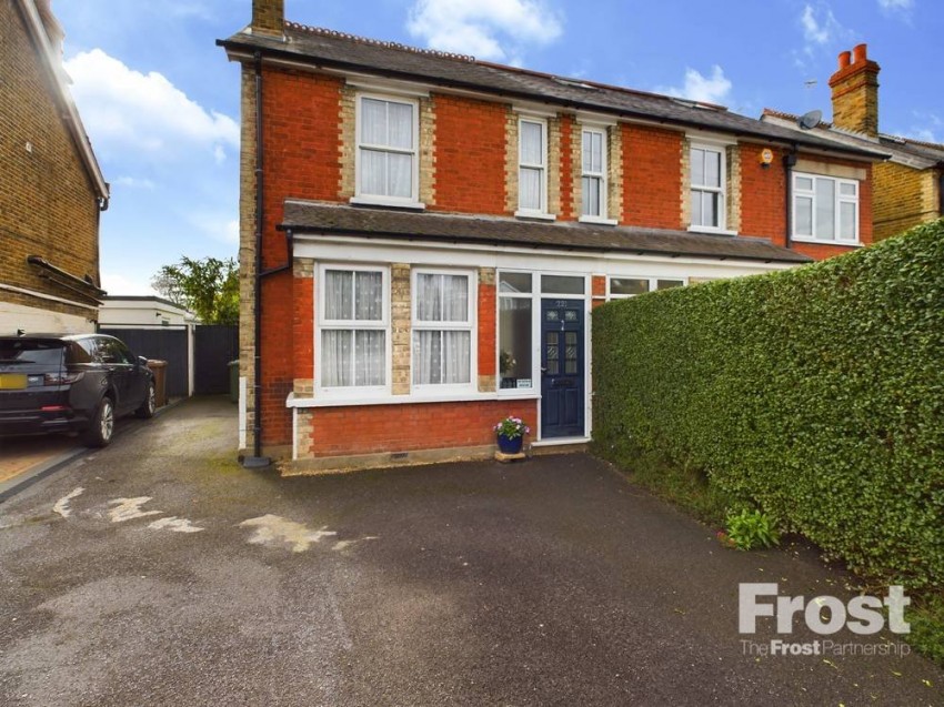Images for Staines-upon-Thames, Surrey EAID:2640919782 BID:STA