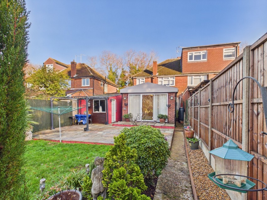 Images for Staines-upon-Thames, Surrey EAID:2640919782 BID:STA