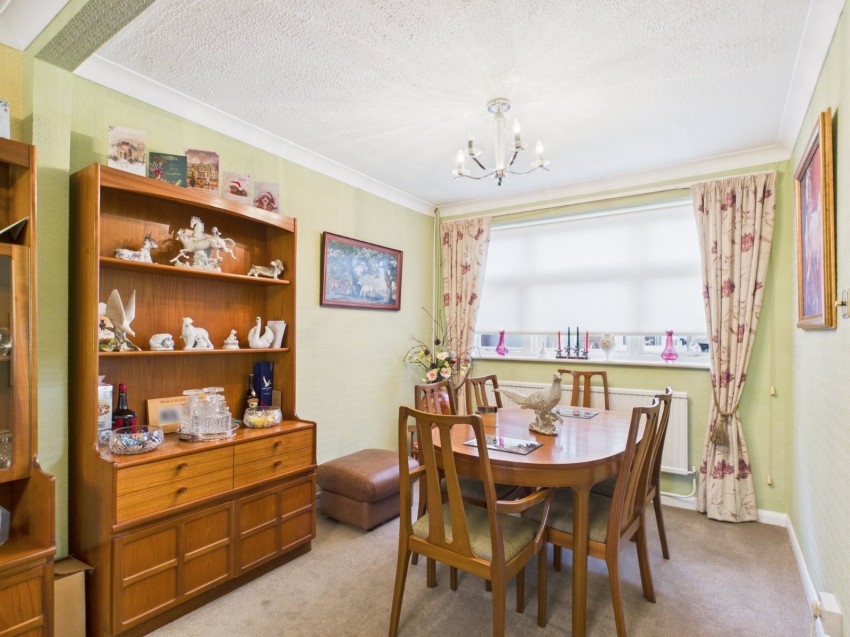 Images for Staines-upon-Thames, Surrey EAID:2640919782 BID:STA