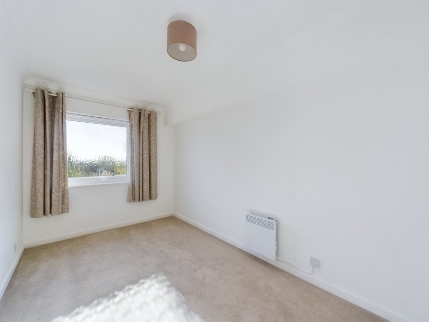 Images for Staines-upon-Thames, Surrey EAID:2640919782 BID:STA