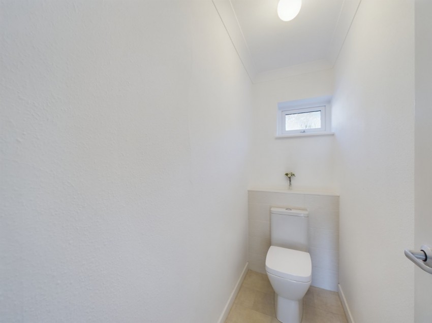 Images for Staines-upon-Thames, Surrey EAID:2640919782 BID:STA