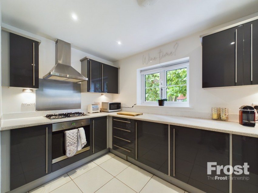 Images for Staines-upon-Thames, Surrey EAID:2640919782 BID:STL