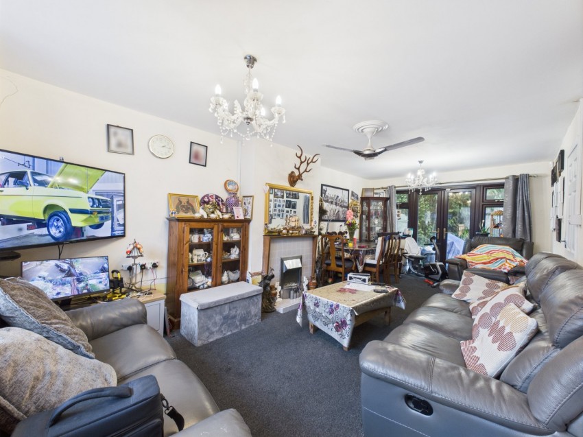 Images for Ashford, Surrey EAID:2640919782 BID:ASH