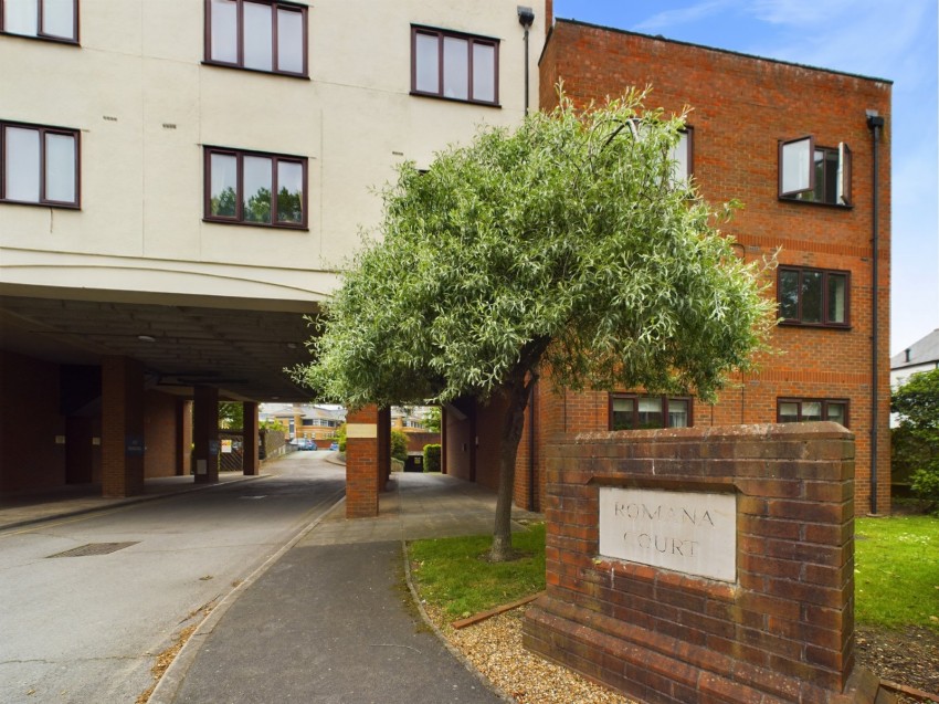 Images for Sidney Road, Staines-upon-Thames, Surrey EAID:2640919782 BID:STA