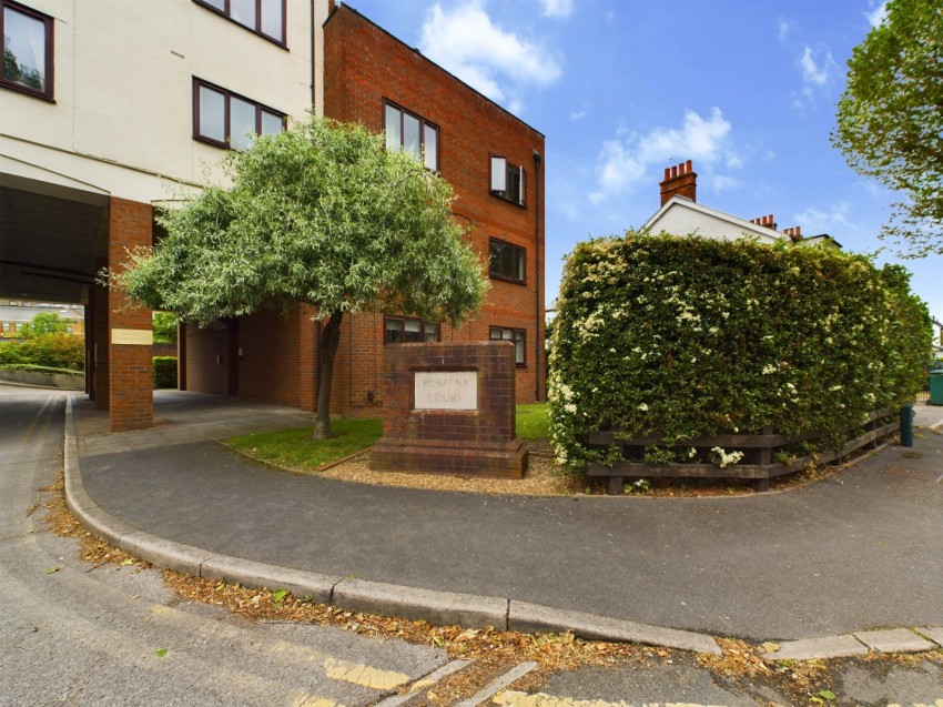Images for Sidney Road, Staines-upon-Thames, Surrey EAID:2640919782 BID:STA