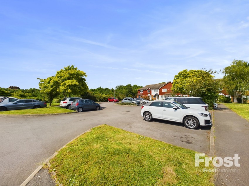 Images for Staines-upon-Thames, Surrey EAID:2640919782 BID:ASH