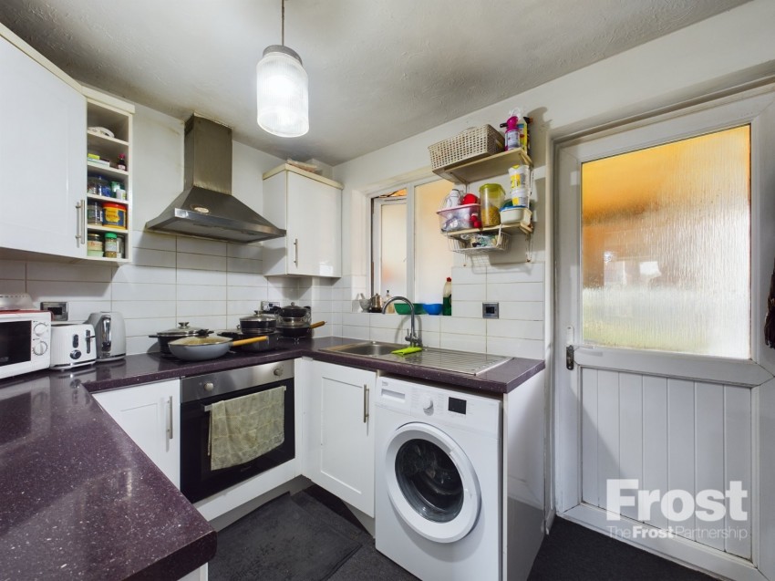 Images for Staines-upon-Thames, Surrey EAID:2640919782 BID:ASH