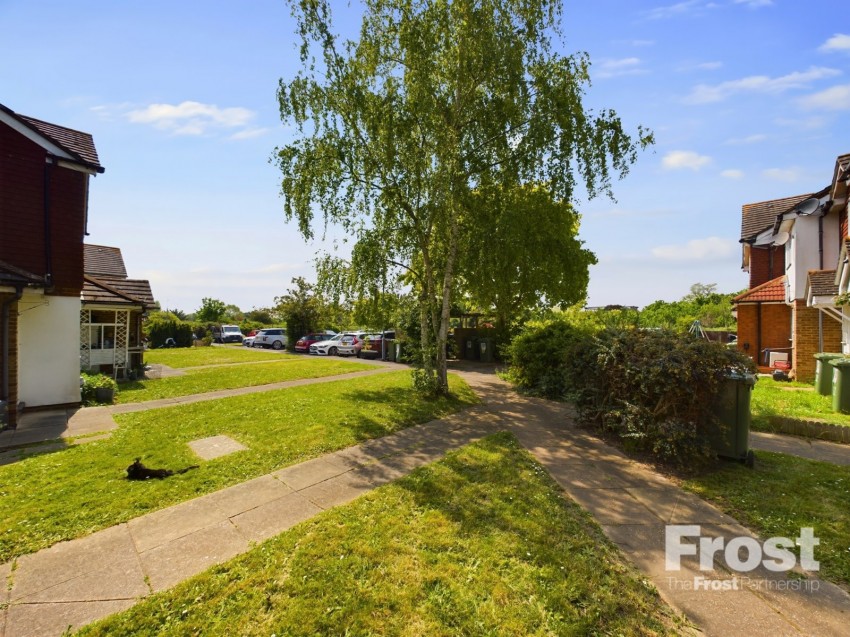 Images for Staines-upon-Thames, Surrey EAID:2640919782 BID:ASH