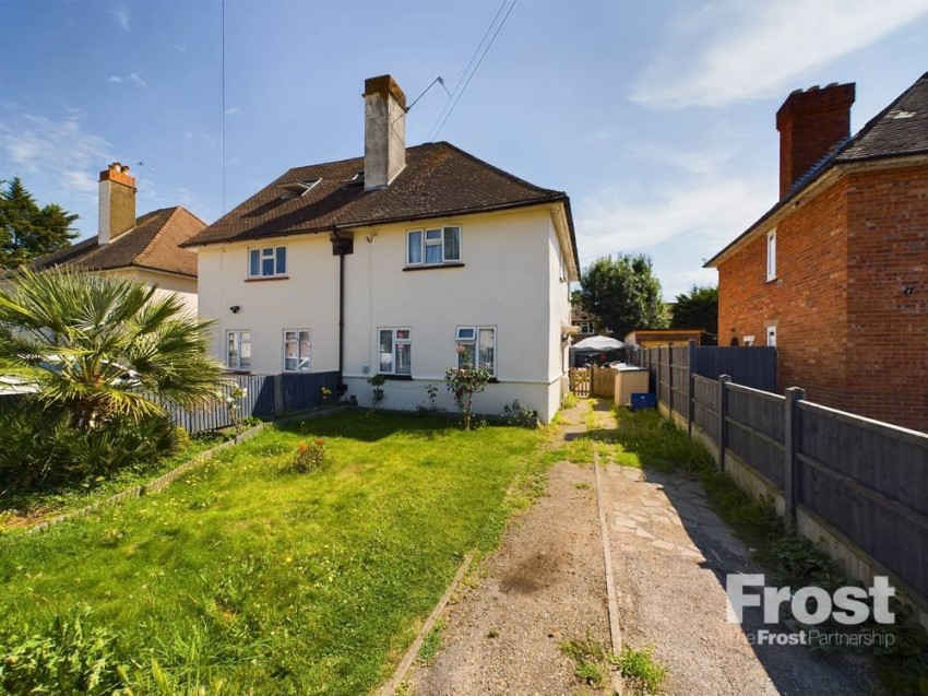 Images for Staines-upon-Thames, Surrey EAID:2640919782 BID:STA