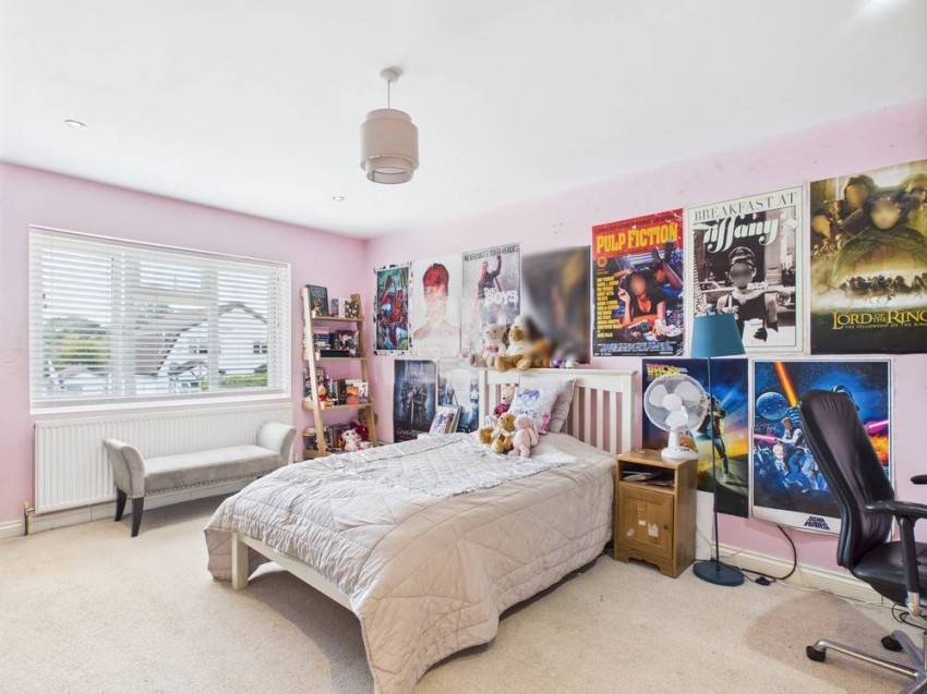 Images for Staines-upon-Thames, Surrey EAID:2640919782 BID:STA