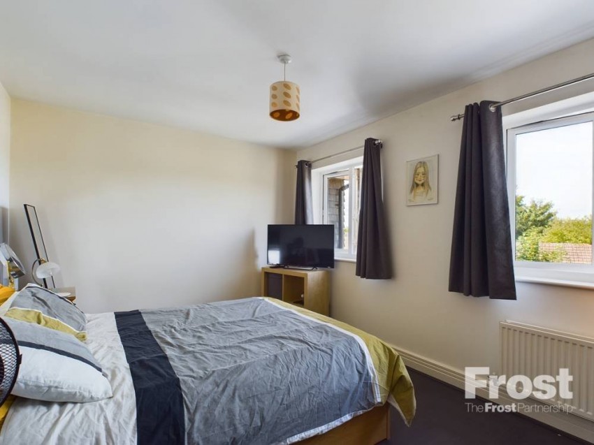 Images for Staines-upon-Thames, Surrey EAID:2640919782 BID:STA