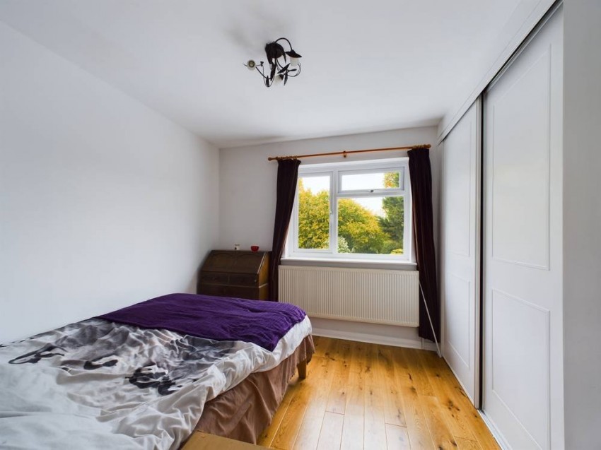 Images for Staines-upon-Thames, Surrey EAID:2640919782 BID:STA