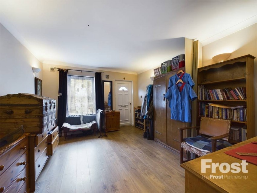 Images for Staines-Upon-Thames, Middlesex EAID:2640919782 BID:STA