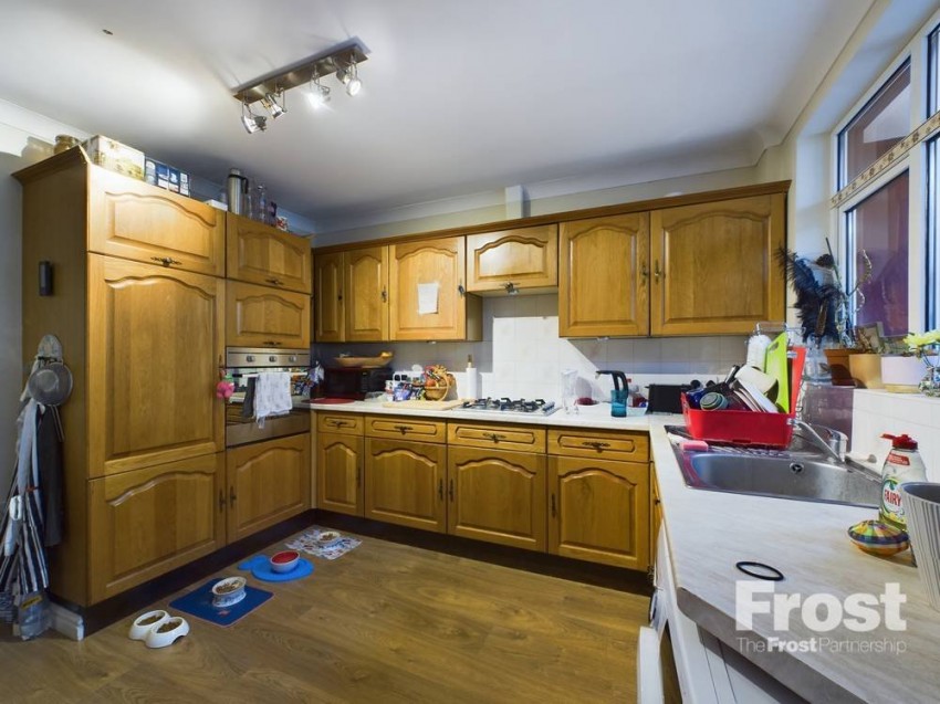 Images for Staines-Upon-Thames, Middlesex EAID:2640919782 BID:STA