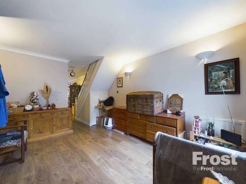 Images for Staines-Upon-Thames, Middlesex EAID:2640919782 BID:STA