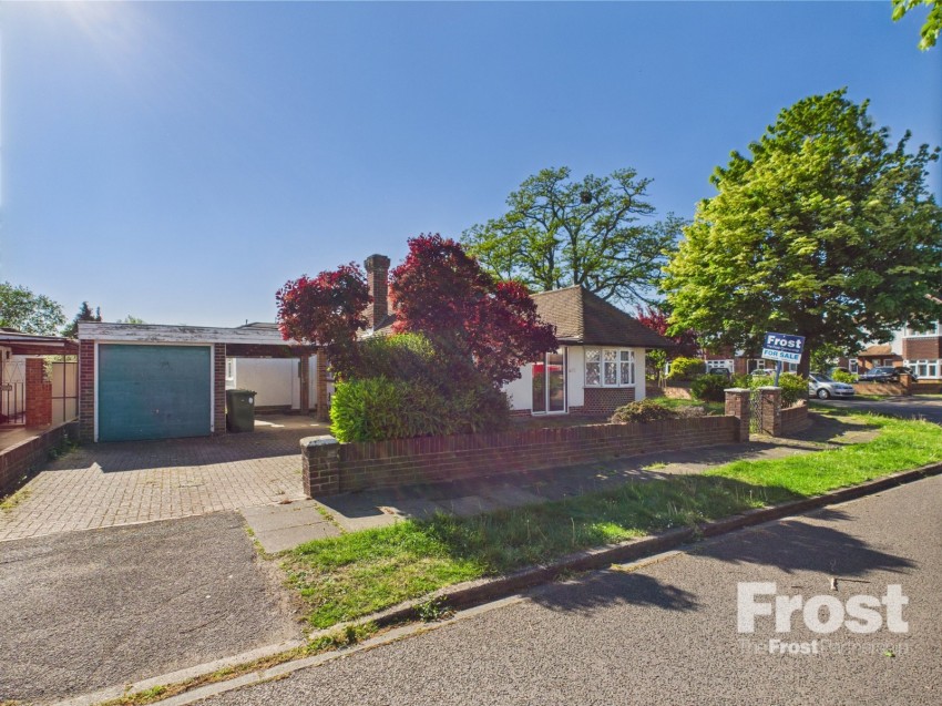 Images for Staines-upon-Thames, Surrey EAID:2640919782 BID:STA