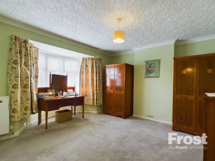 Images for Staines-upon-Thames, Surrey EAID:2640919782 BID:STA