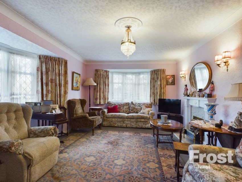 Images for Staines-upon-Thames, Surrey EAID:2640919782 BID:STA