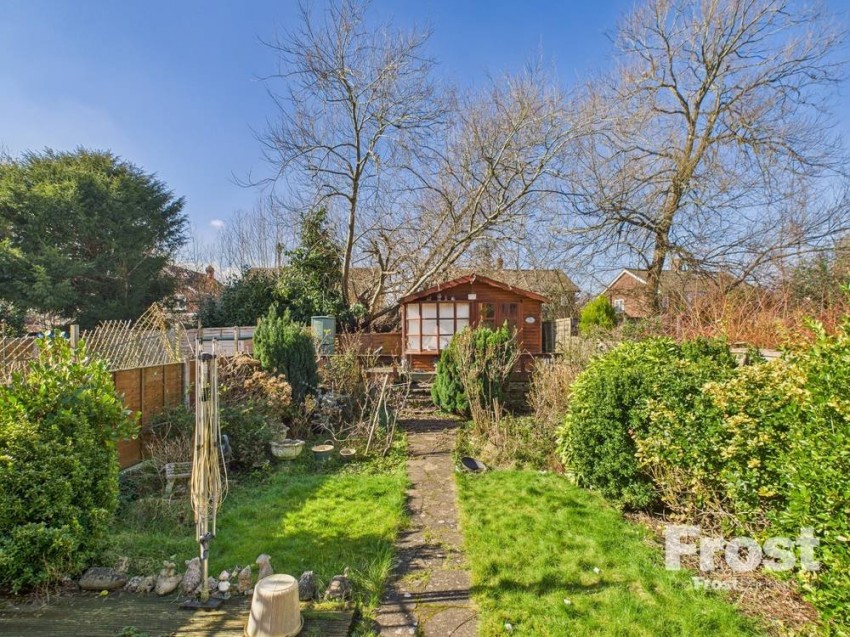 Images for Staines-upon-Thames, Surrey EAID:2640919782 BID:STA