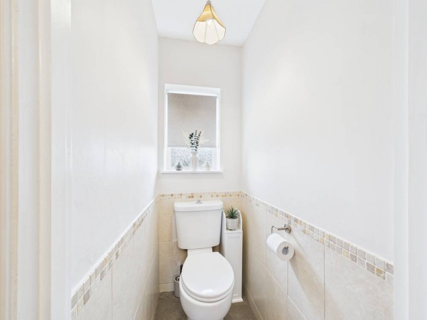 Images for Staines-upon-Thames, Surrey EAID:2640919782 BID:STA