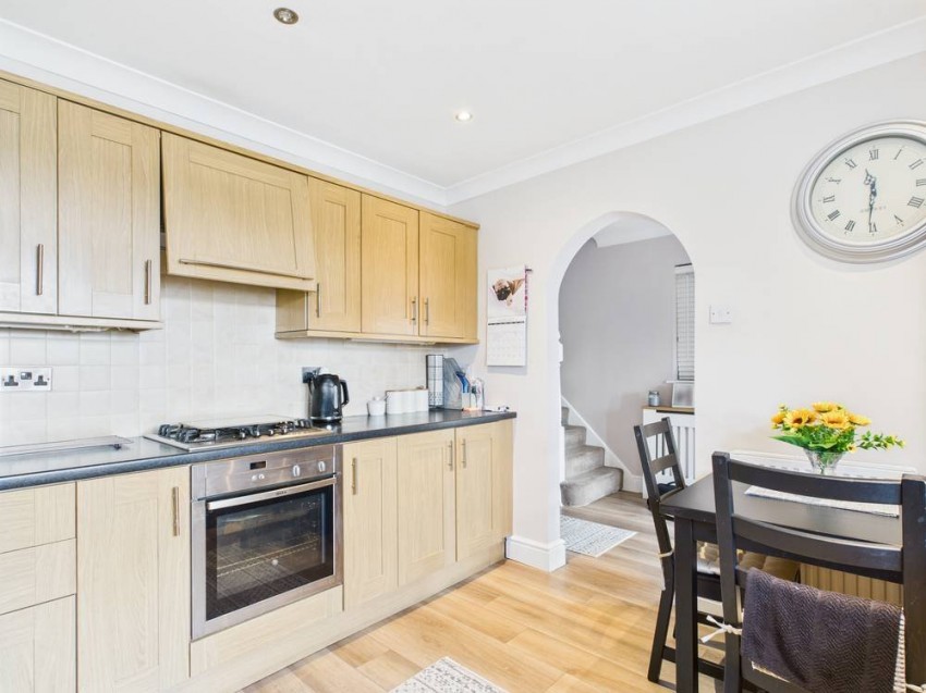 Images for Staines-upon-Thames, Surrey EAID:2640919782 BID:STA