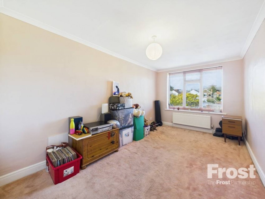 Images for Staines-upon-Thames, Surrey EAID:2640919782 BID:STA
