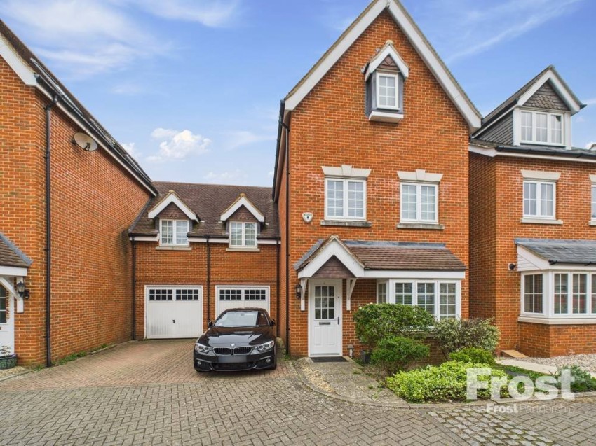 Images for Englefield Green, Egham, Surrey EAID:2640919782 BID:STA
