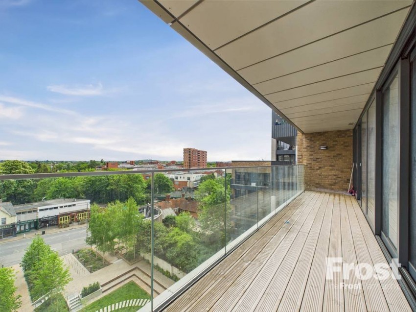 Images for Staines-upon-Thames, Surrey EAID:2640919782 BID:STA