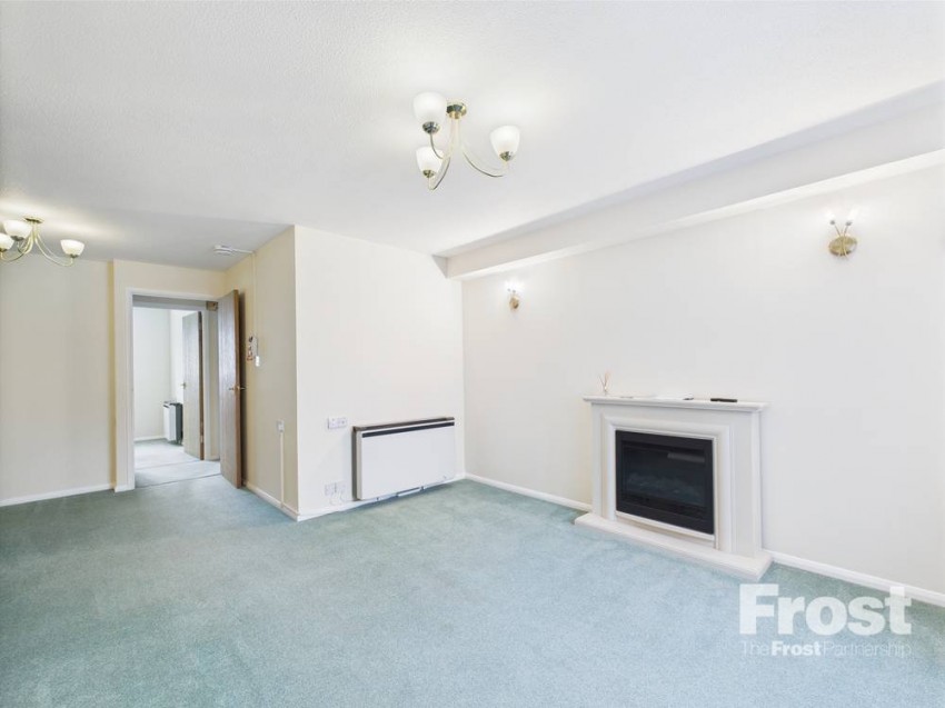 Images for Staines-upon-Thames, Surrey EAID:2640919782 BID:STA