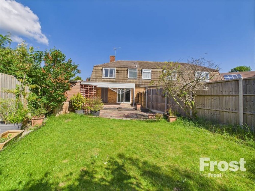 Images for Staines-upon-Thames, Surrey EAID:2640919782 BID:STA