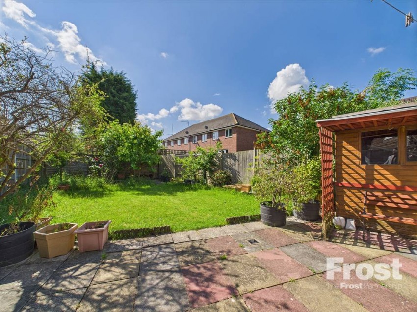 Images for Staines-upon-Thames, Surrey EAID:2640919782 BID:STA