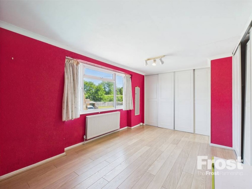 Images for Staines-upon-Thames, Surrey EAID:2640919782 BID:STA