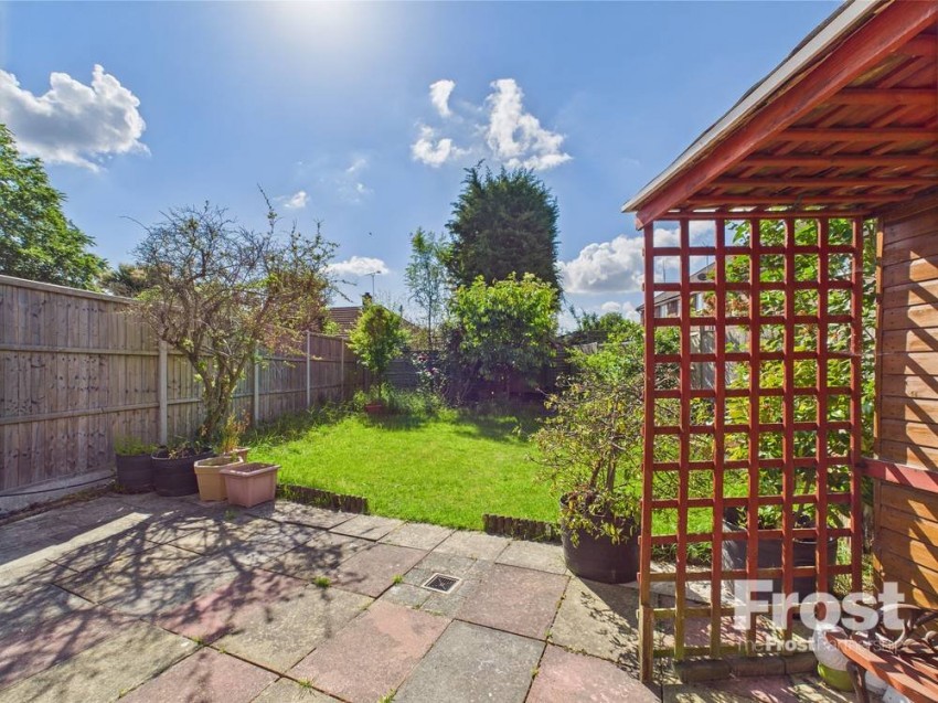 Images for Staines-upon-Thames, Surrey EAID:2640919782 BID:STA
