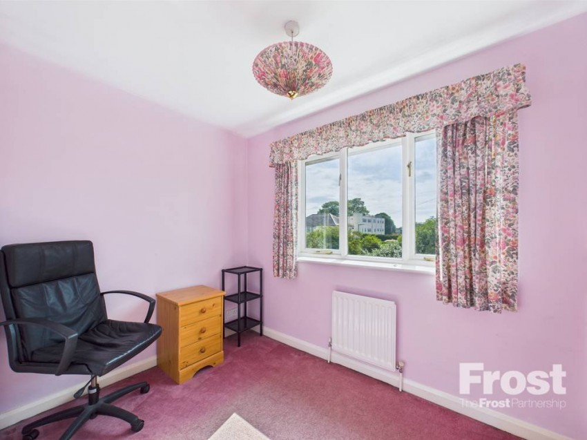 Images for Staines-upon-Thames, Surrey EAID:2640919782 BID:STA