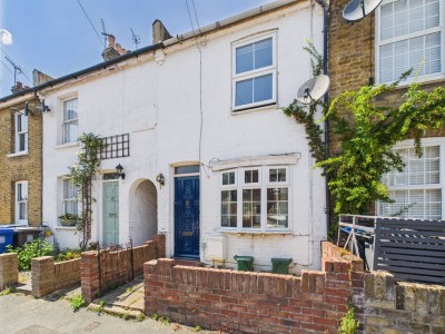 Staines-upon-Thames, Surrey - EAID:2640919782, BID:STA