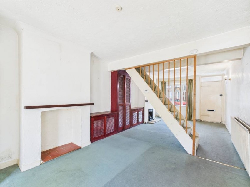 Images for Staines-upon-Thames, Surrey EAID:2640919782 BID:STA