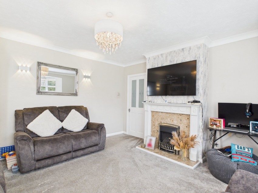 Images for Staines-upon-Thames, Surrey EAID:2640919782 BID:STA