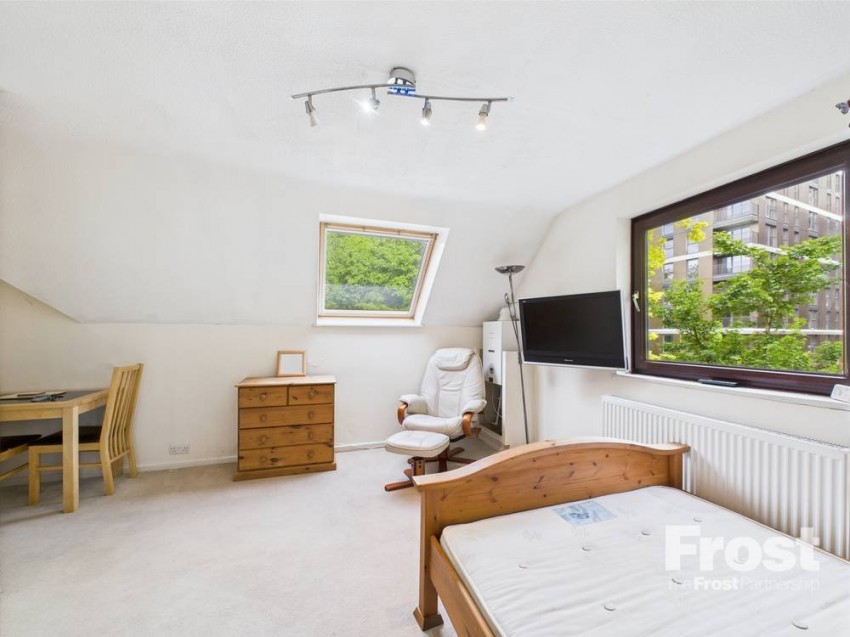 Images for Moormede Crescent, Staines-upon-Thames, Surrey EAID:2640919782 BID:STA