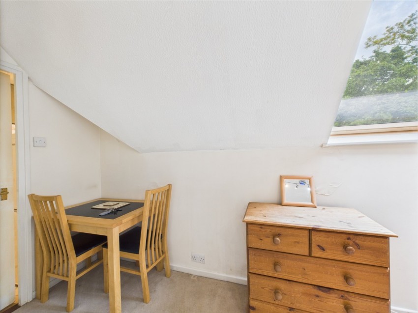 Images for Moormede Crescent, Staines-upon-Thames, Surrey EAID:2640919782 BID:STA