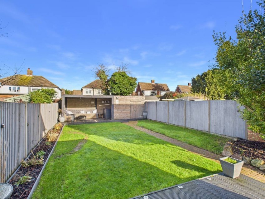 Images for Staines-upon-Thames, Surrey EAID:2640919782 BID:STA