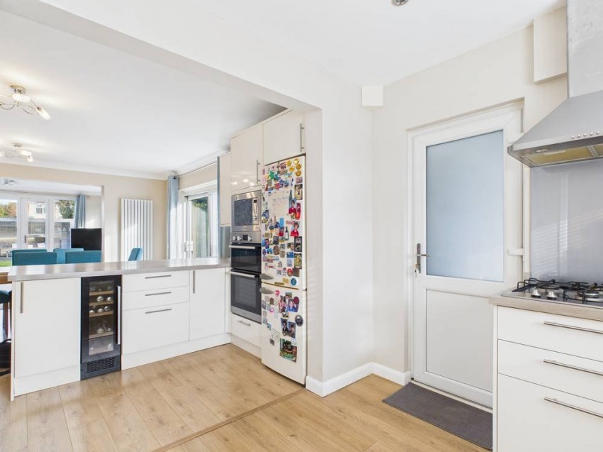 Images for Staines-upon-Thames, Surrey EAID:2640919782 BID:STA