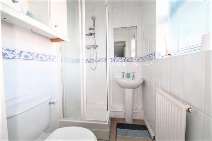 Images for Wraysbury, Berkshire EAID:2640919782 BID:WRA