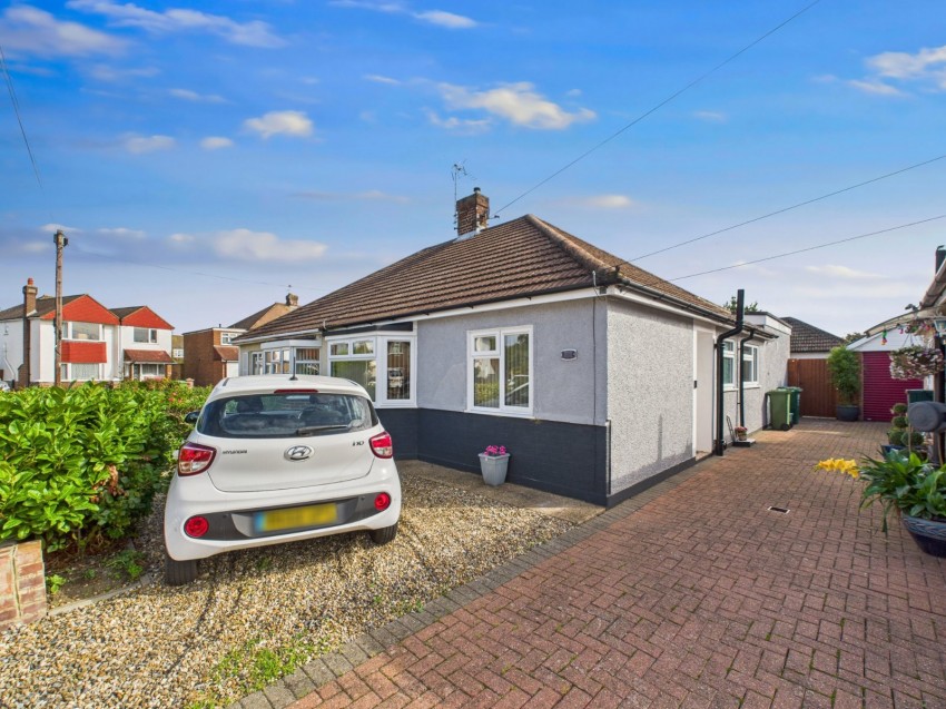 Images for Staines-upon-Thames, Surrey EAID:2640919782 BID:STA