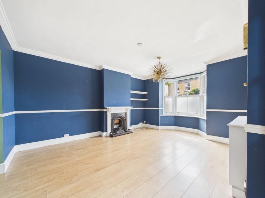 Images for Staines-upon-Thames, Surrey EAID:2640919782 BID:STA